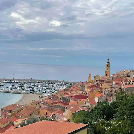 Apartment Chez Milo, Plages & Centre Menton